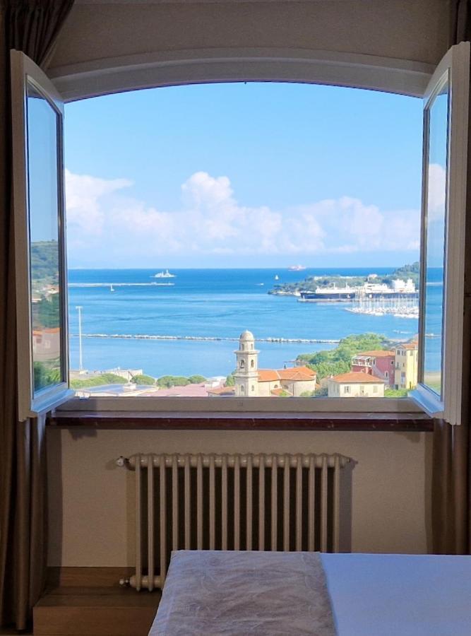 Villamara Luxury Rooms La Spezia Extérieur photo