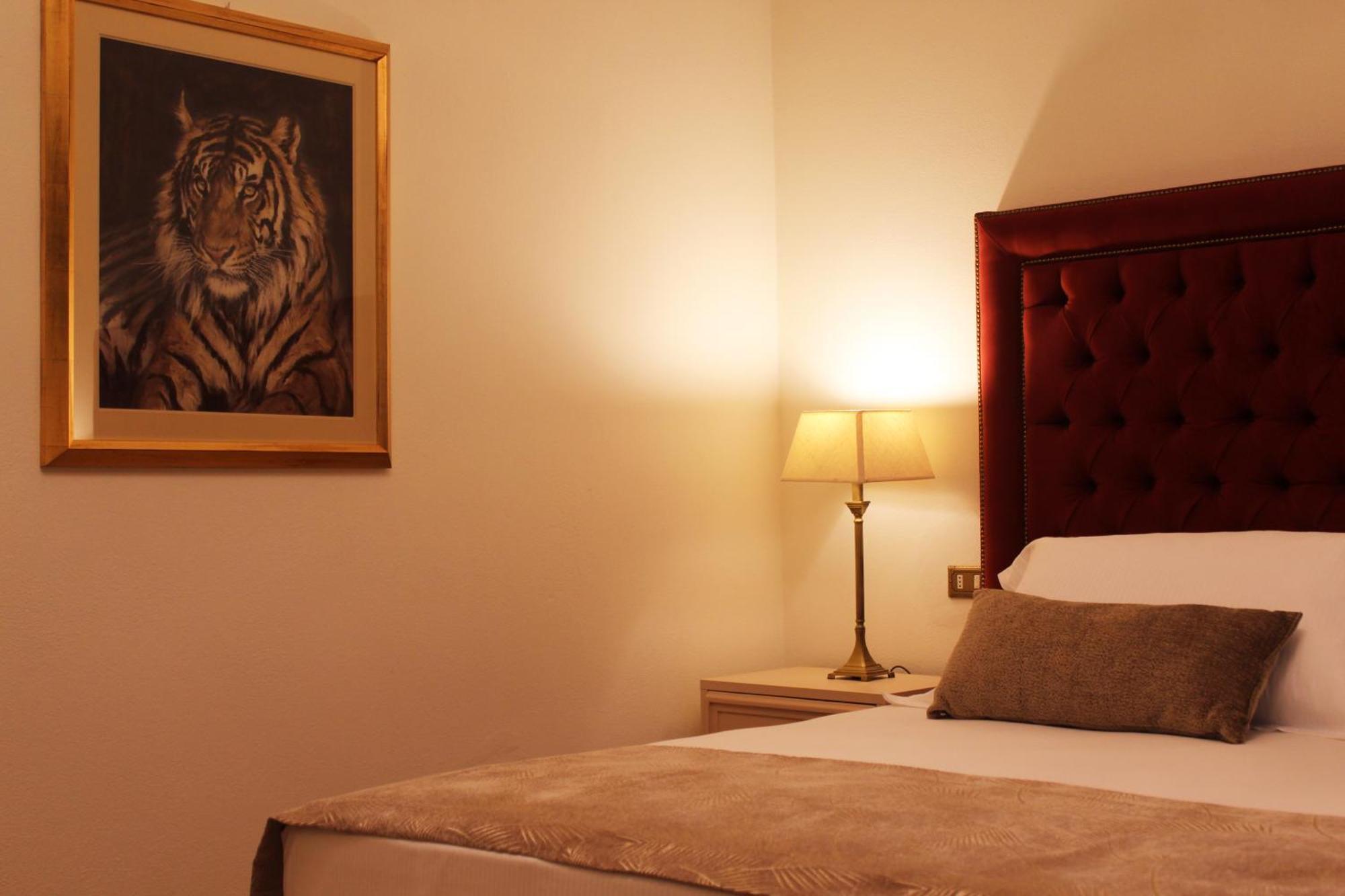 Villamara Luxury Rooms La Spezia Extérieur photo