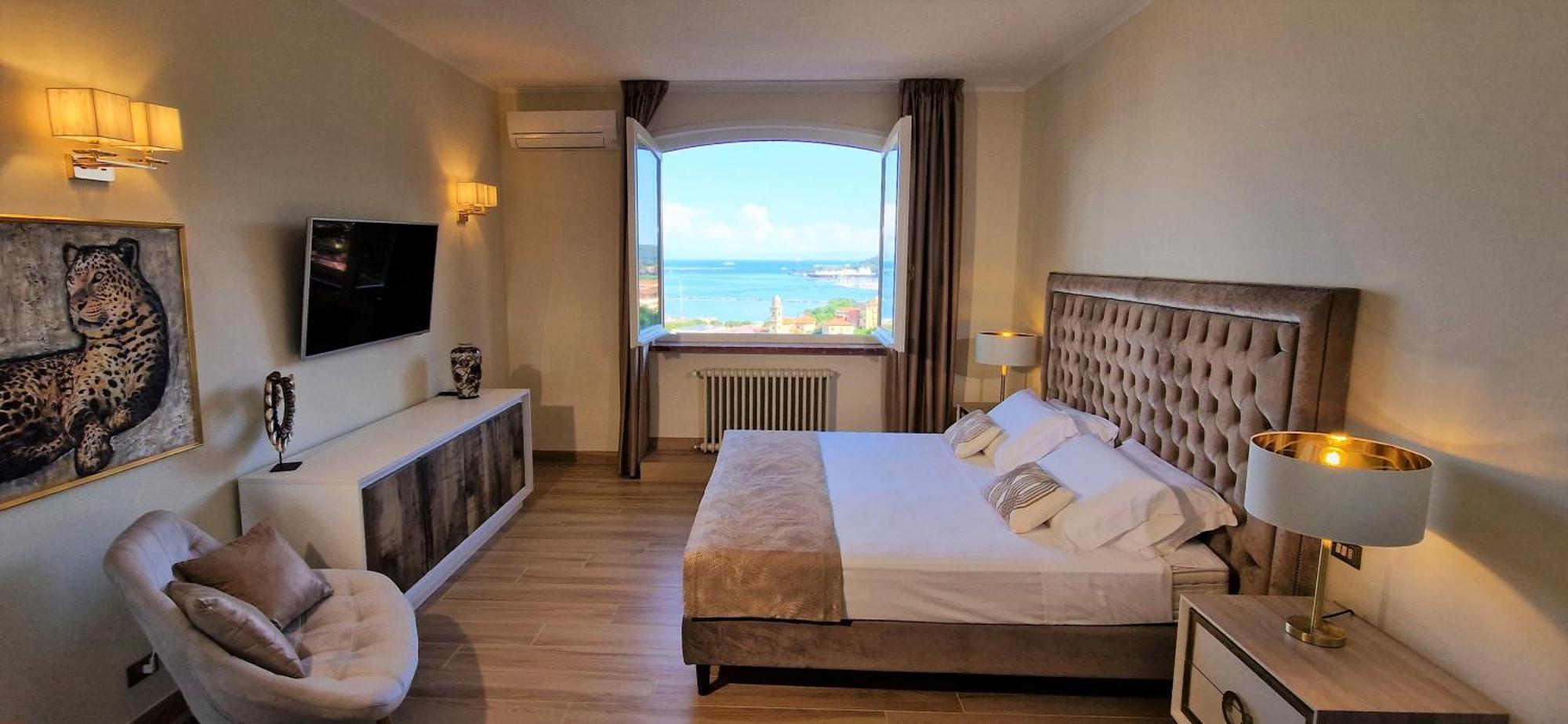 Villamara Luxury Rooms La Spezia Extérieur photo
